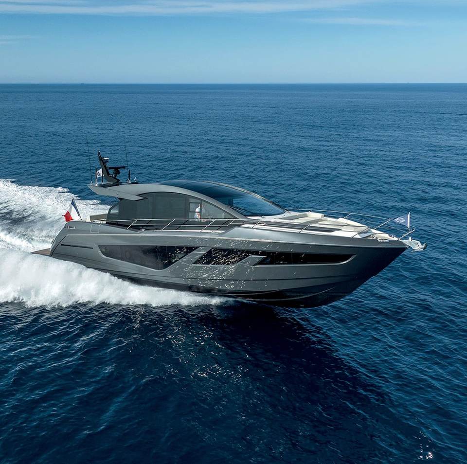 Yacht Predator 65